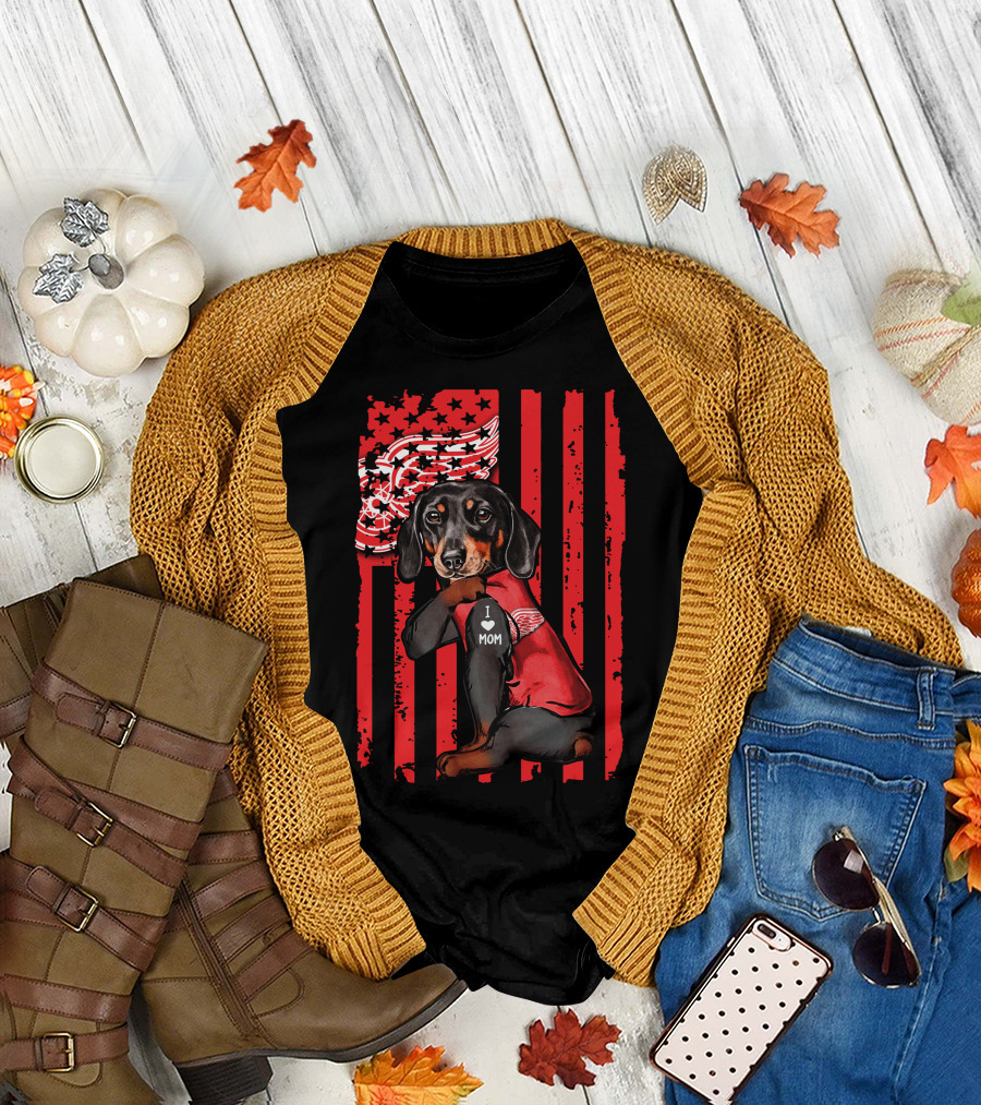 Dachshund I Love Mom Detroit Red Wings T-Shirt
