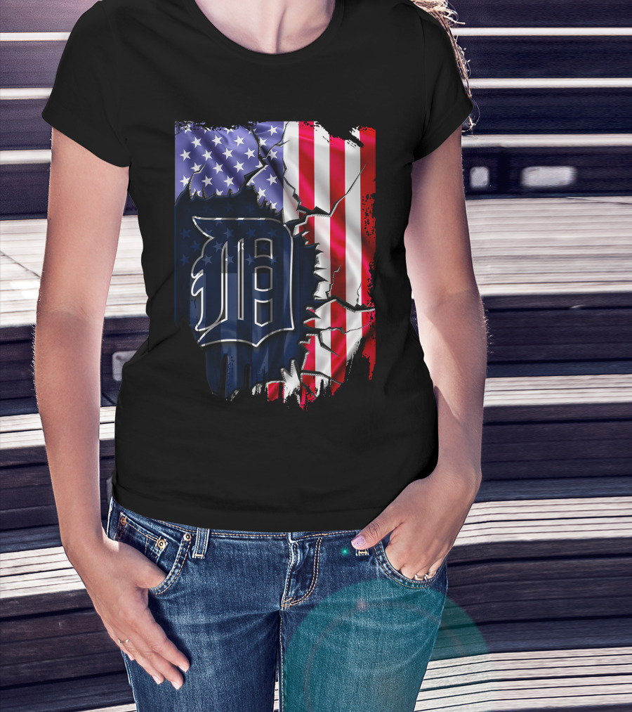 Detroit Tigers American Flag Rip T-Shirt