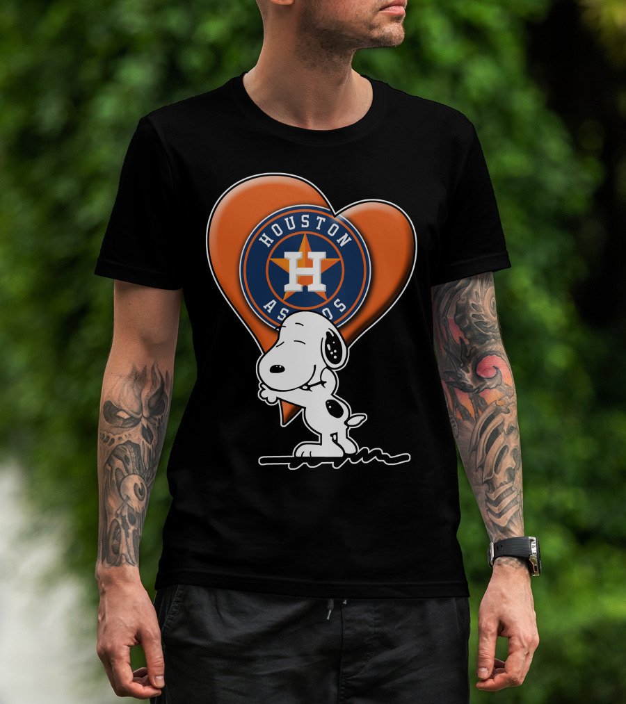 Snoopy Hugging Houston Astros Heart T-Shirt