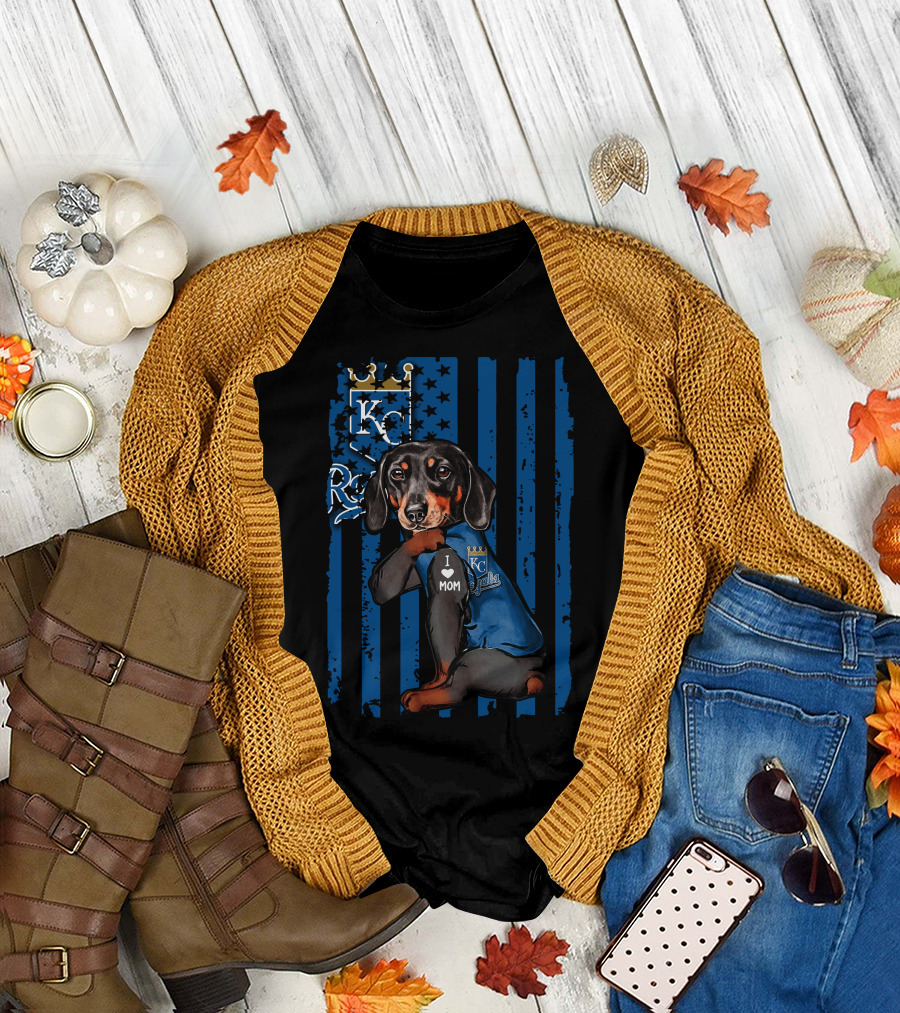 Dachshund KC Royals I Heart Mom T-Shirt