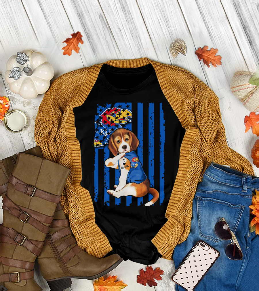 I Love Mom Beagle Wearing Kansas Jayhawks Logo Blue Flag Background T-Shirt