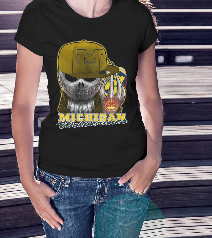 Jackskull Michigan Wolverines Halloween Skull With Wolverine Colors And Cap T-Shirt