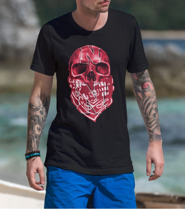Nebraska Cornhuskers Skull With Red Bandana And N T-Shirt