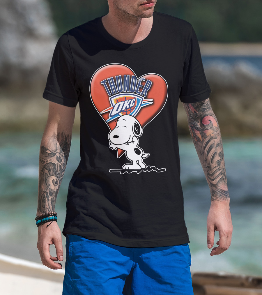 Snp V1 Oklahoma City Thunder Okc Snoopy Heart T-Shirt