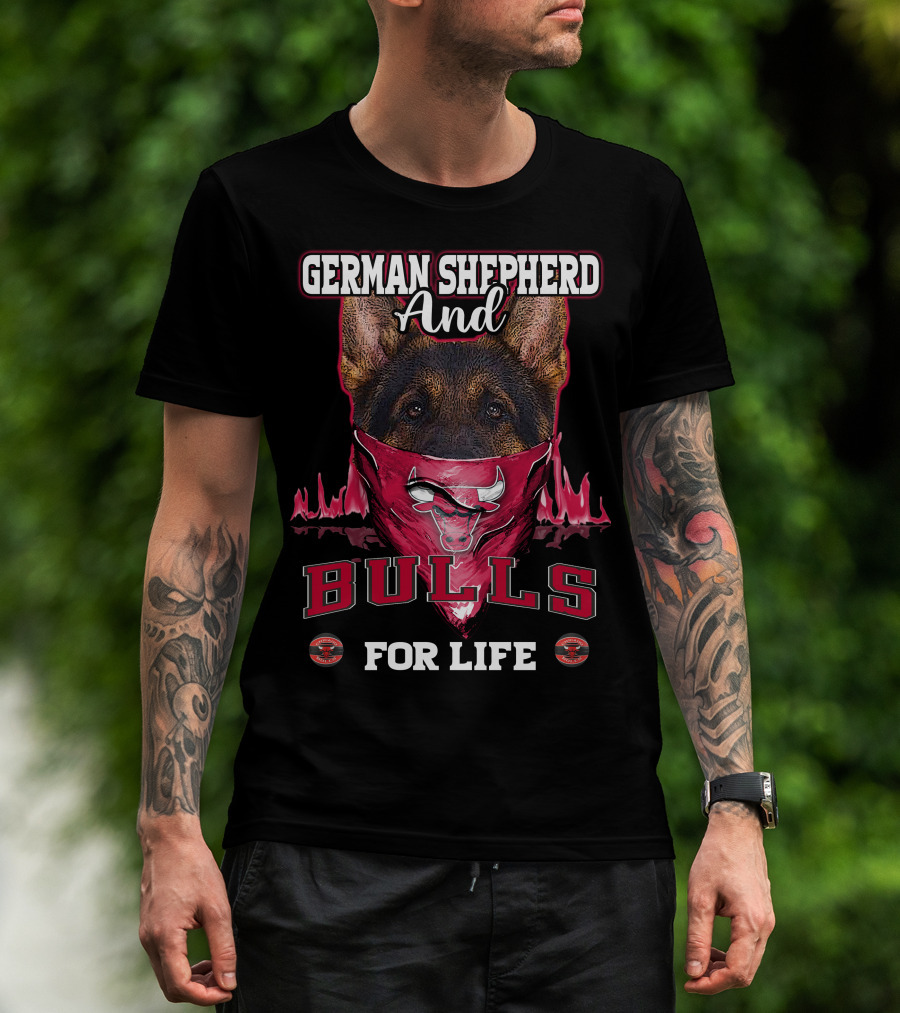 German Shepherd And Bulls For Life T-Shirt