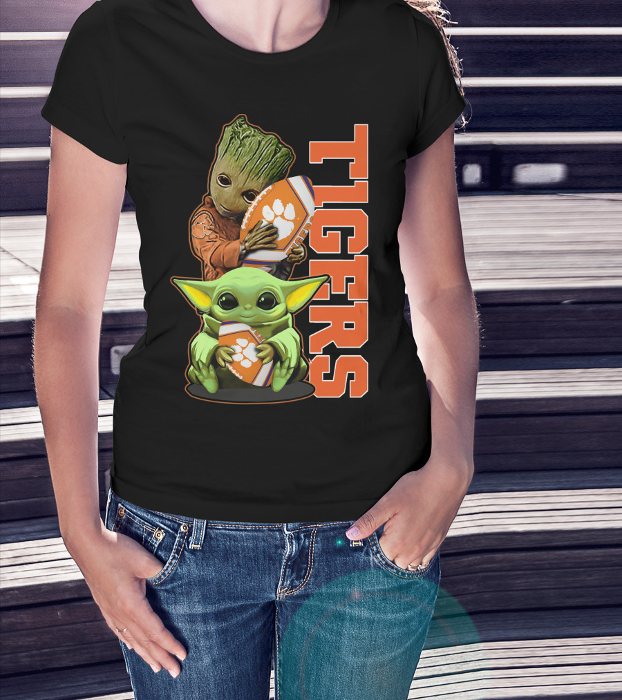 Grzd Clemson Tigers Groot Baby Yoda Football T-Shirt