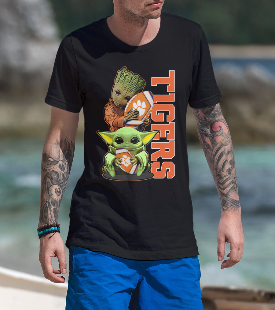 Grzd Clemson Tigers Groot Baby Yoda Football T-Shirt
