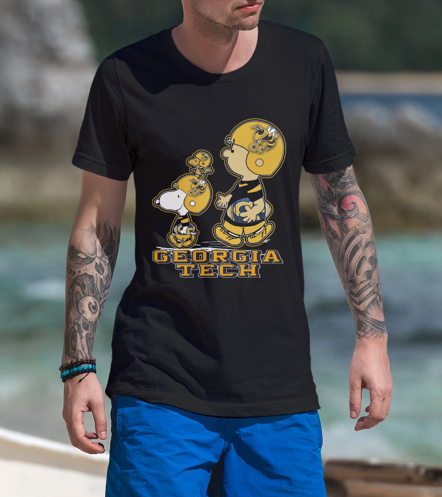 Snpfootball Georgia Tech Yellow Jackets Charlie Brown And Snoopy Football Gear T-Shirt