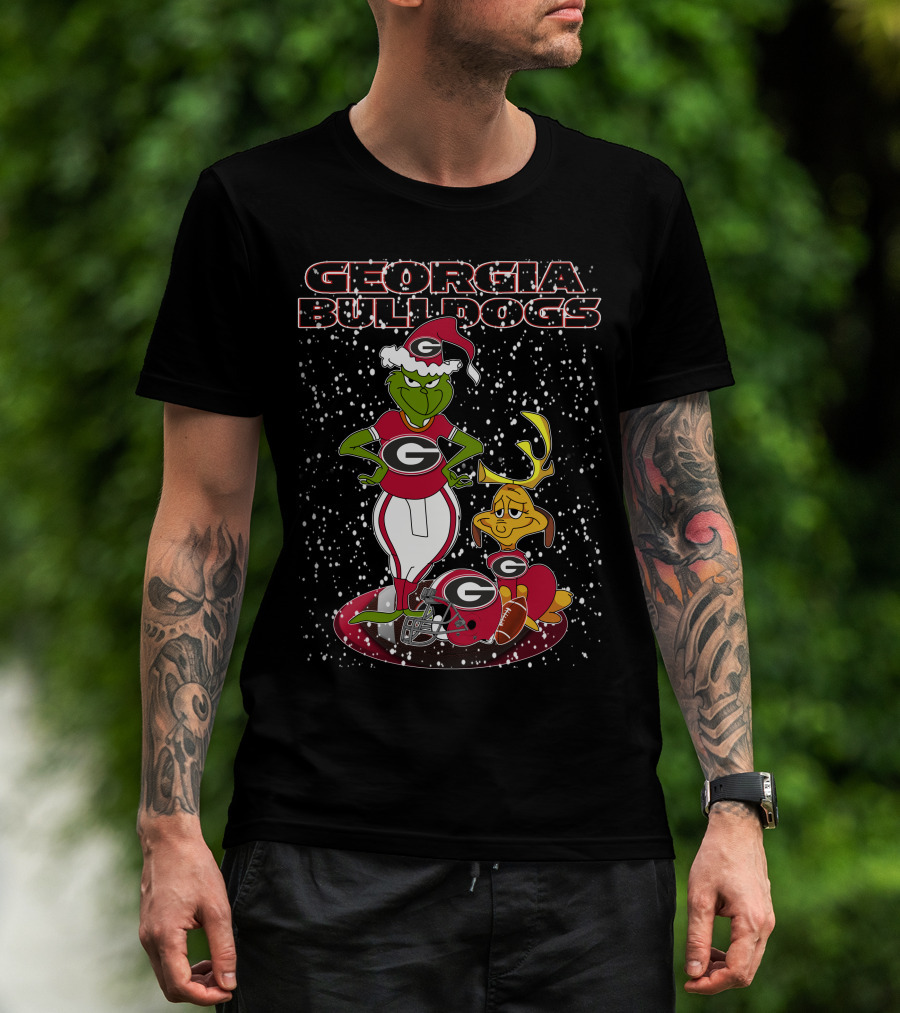 Georgia Bulldogs Grinch Santa Christmas Football T-Shirt