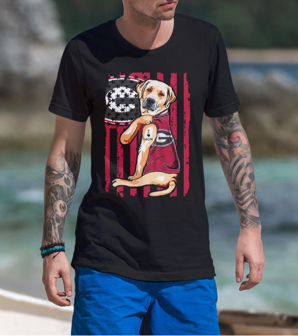 Labrador Retriever Wearing Georgia Bulldogs Vest With I Love Mom Patch T-Shirt
