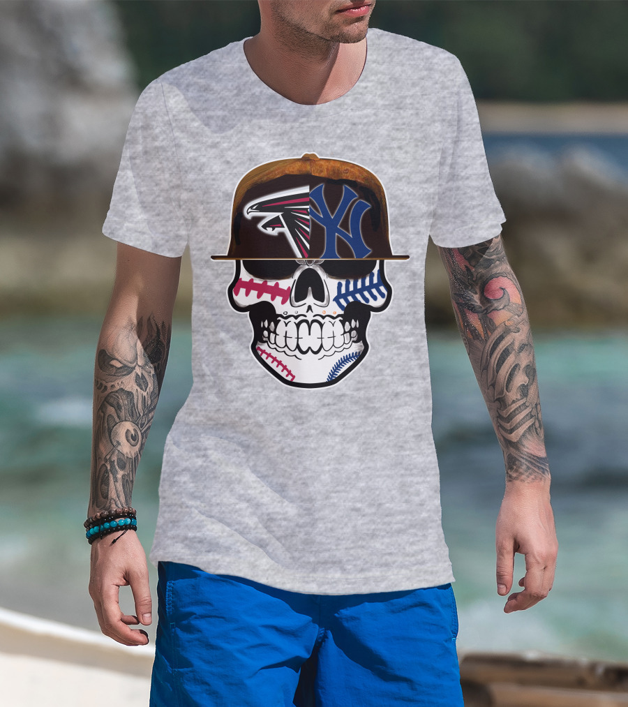 Atlanta Falcons New York Yankees Skull Baseball Football Fusion T-Shirt