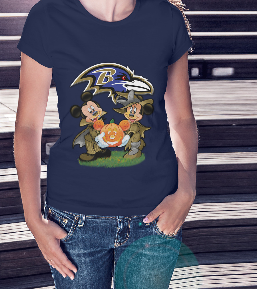 Baltimore Ravens Mickey And Minnie Halloween Pumpkin Ravens T-Shirt