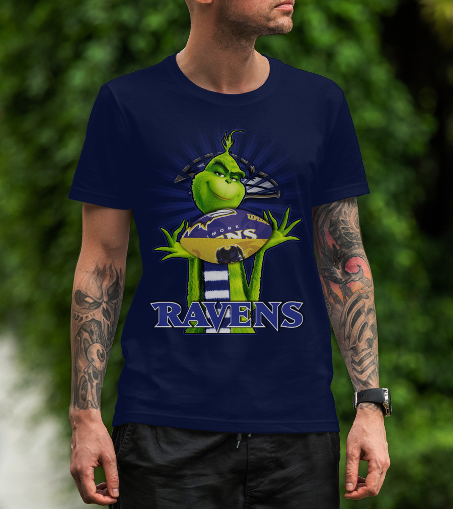 Grinch Holding Baltimore Ravens Football T-Shirt