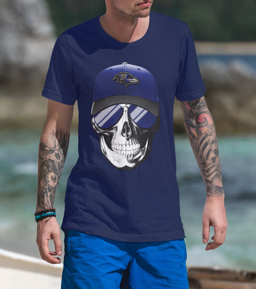 Skull With Baltimore Ravens Cap And Sunglasses T-Shirt