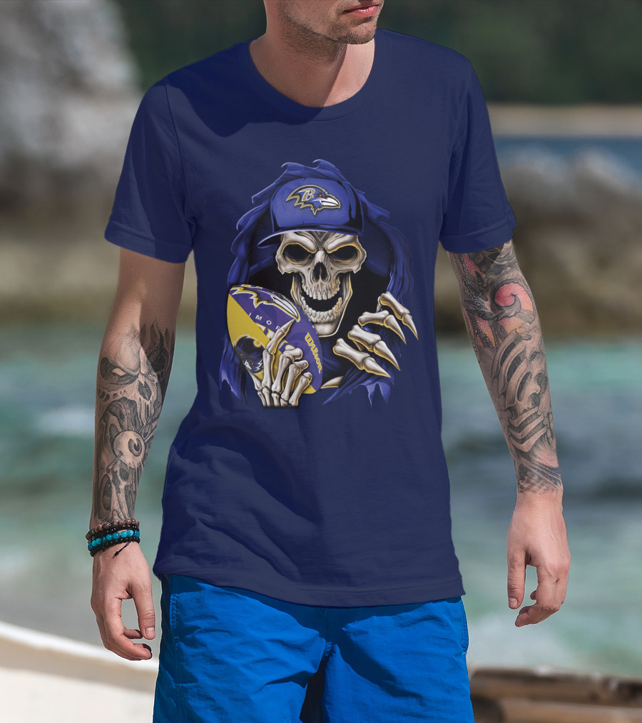 Skullbong Baltimore Ravens Skeleton With Football And Cap T-Shirt