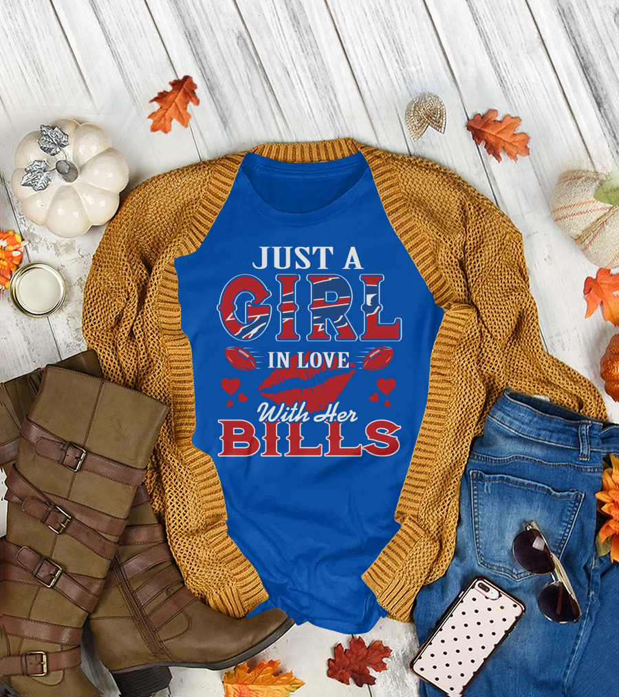 Just A Girl In Love With Her Buffalo Bills Football Hearts And Lip Print T-Shirt