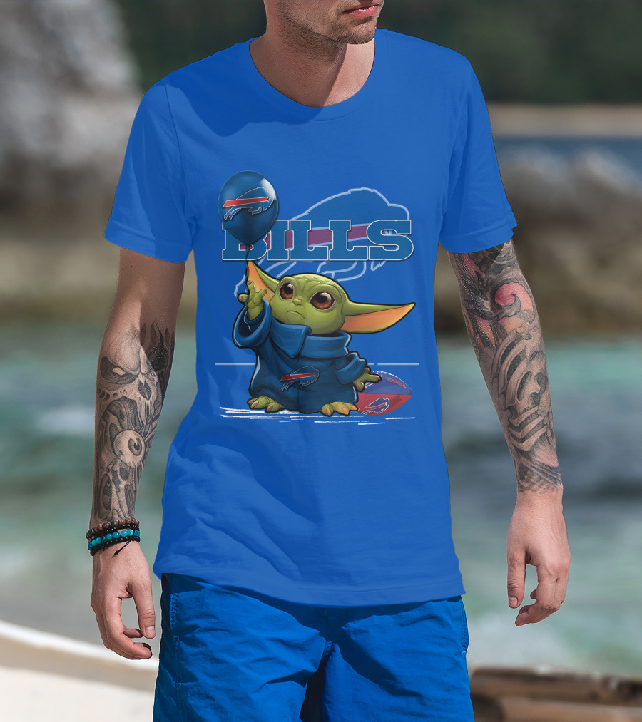 Yoda V1 Buffalo Bills Baby Alien Holding Buffalo Bills Balloon Football T-Shirt