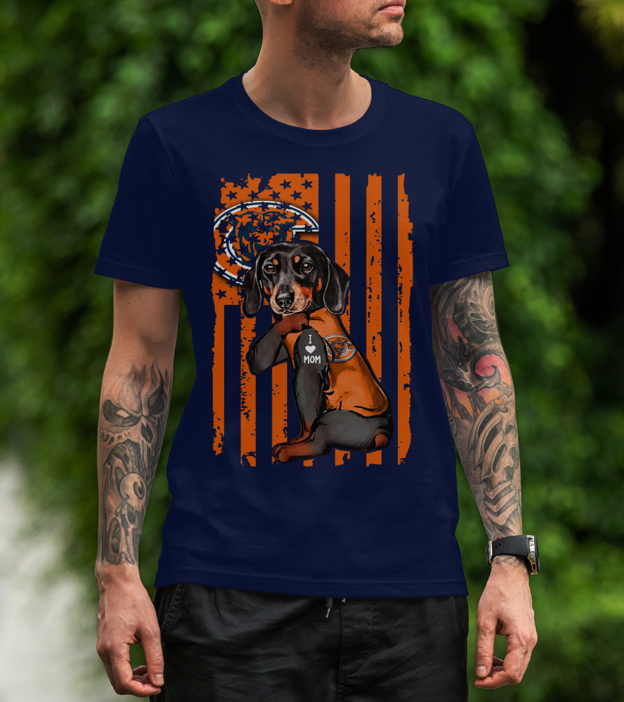 Dachshund I Love Mom Chicago Bears Fan Orange Flag T-Shirt