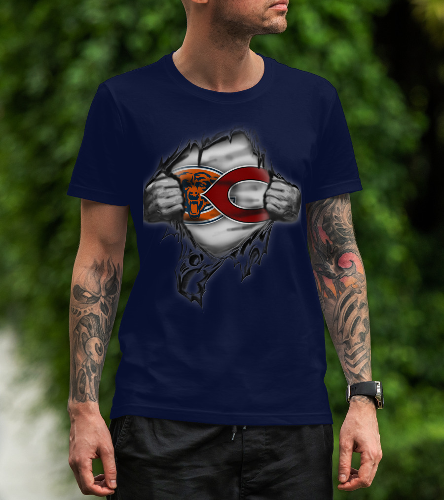 Chicago Bears Crossover With Logo And Bear Head T-Shirt
