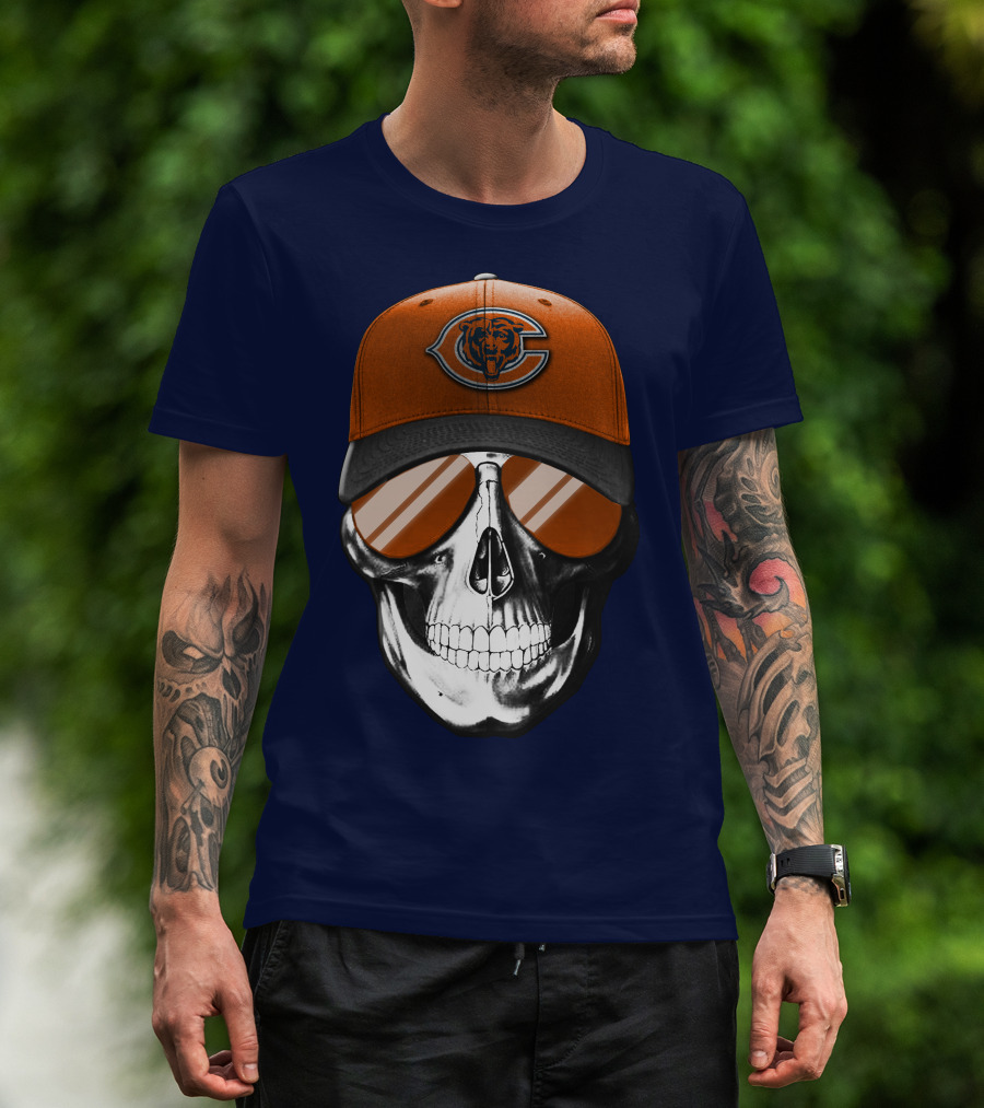 Skull V7 Chicago Bears Cap And Sunglasses T-Shirt