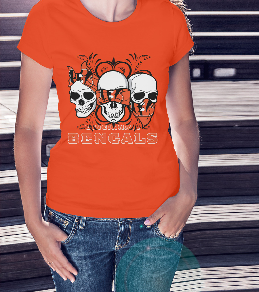Cincinnati Bengals 3 Skull Motif T-Shirt