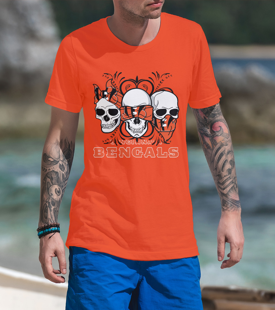Cincinnati Bengals 3 Skull Motif T-Shirt