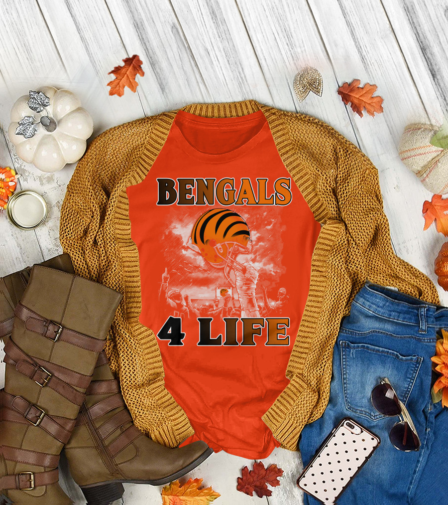 Bengals 4 Life Cincinnati Football Team Helmet Celebration T-Shirt