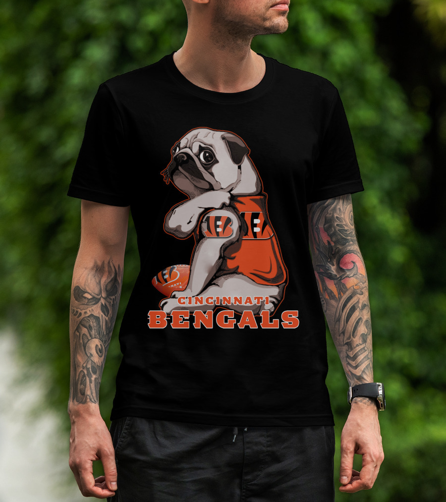 Cincinnati Bengals Pug Football T-Shirt