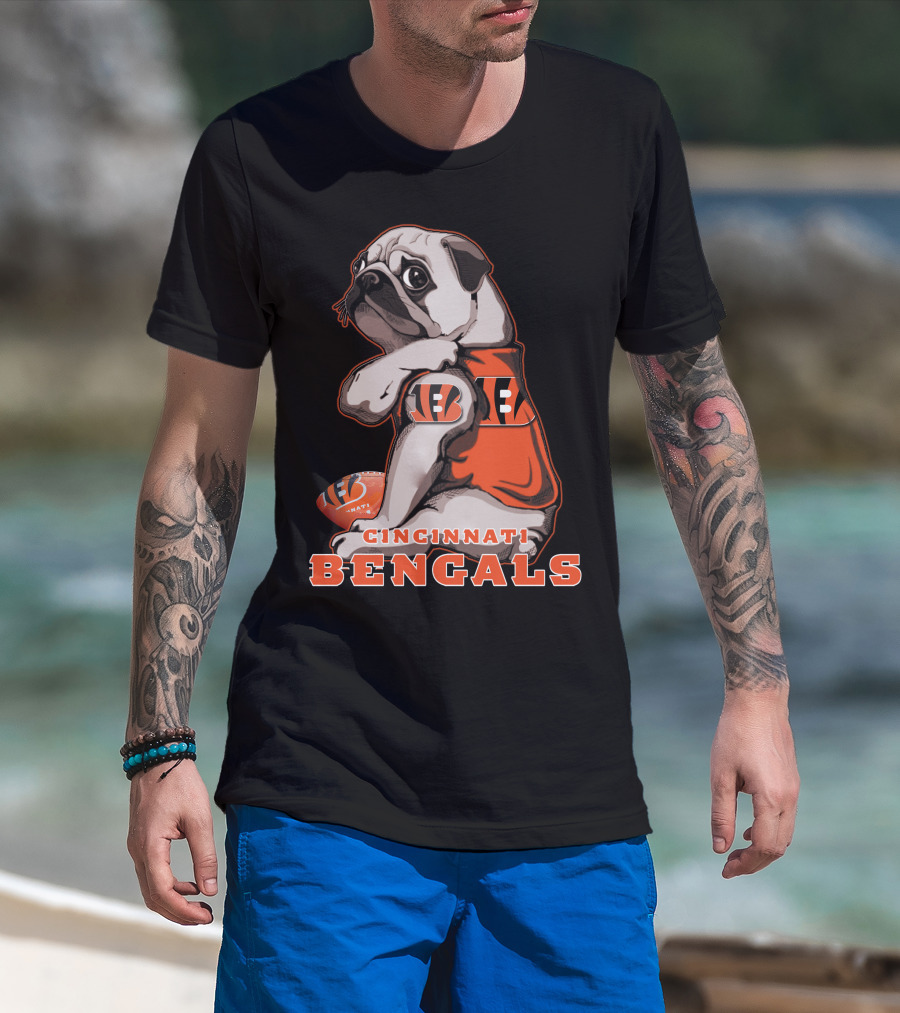 Cincinnati Bengals Pug Football T-Shirt