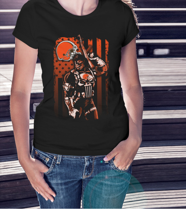 Cleveland Browns 10 Soldier With Helmet And American Flag Stars T-Shirt