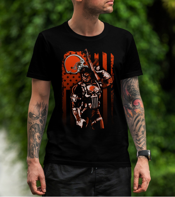 Cleveland Browns 10 Soldier With Helmet And American Flag Stars T-Shirt