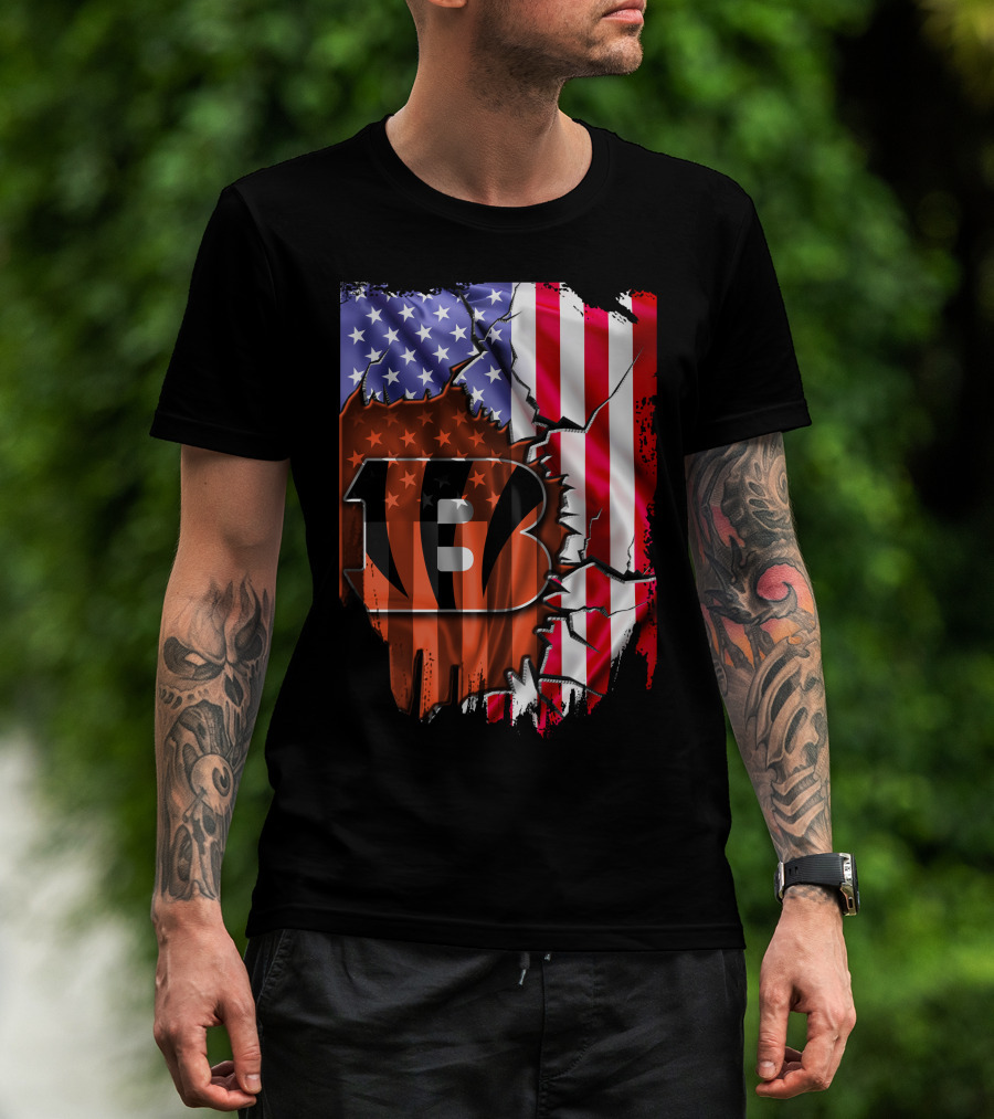 Cincinnati Bengals American Flag Crack Pattern Theme T-Shirt
