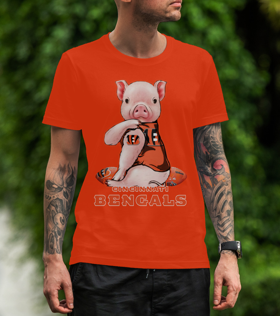 Cincinnati Bengals Pig With Football T-Shirt