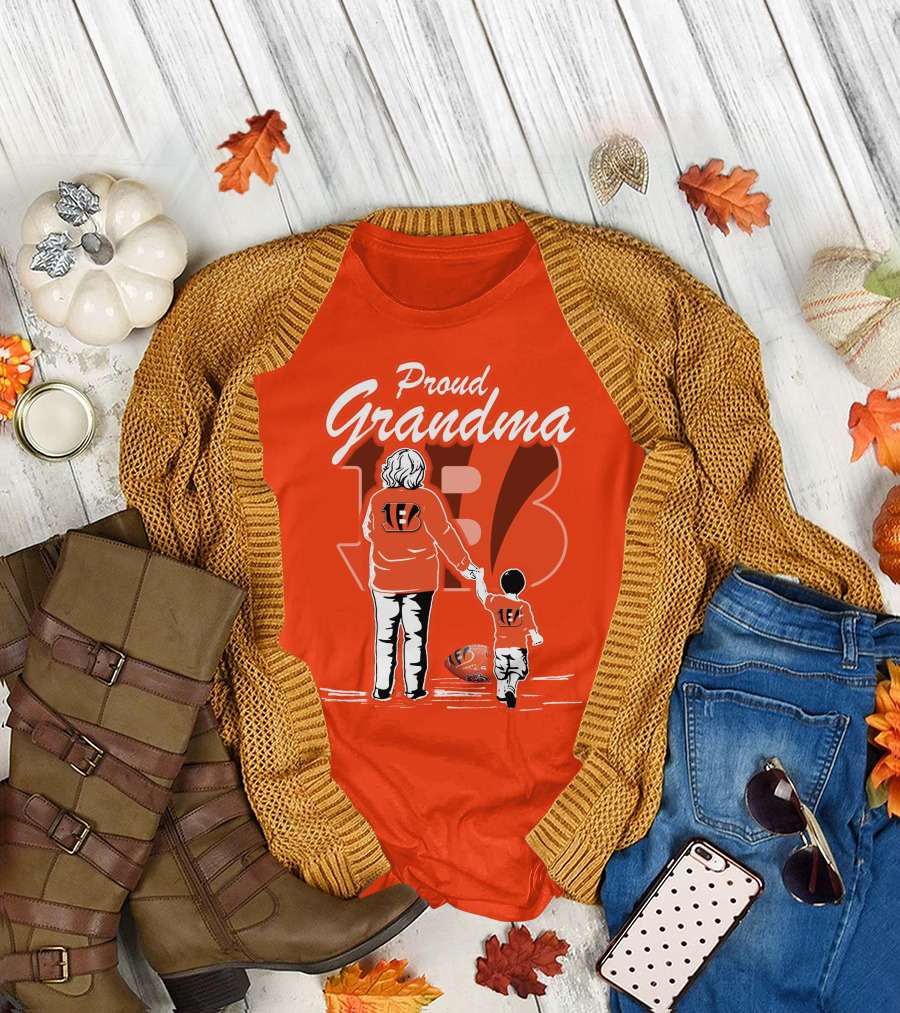 Proud Grandma Cincinnati Bengals Family Spirit Football Fan T-Shirt