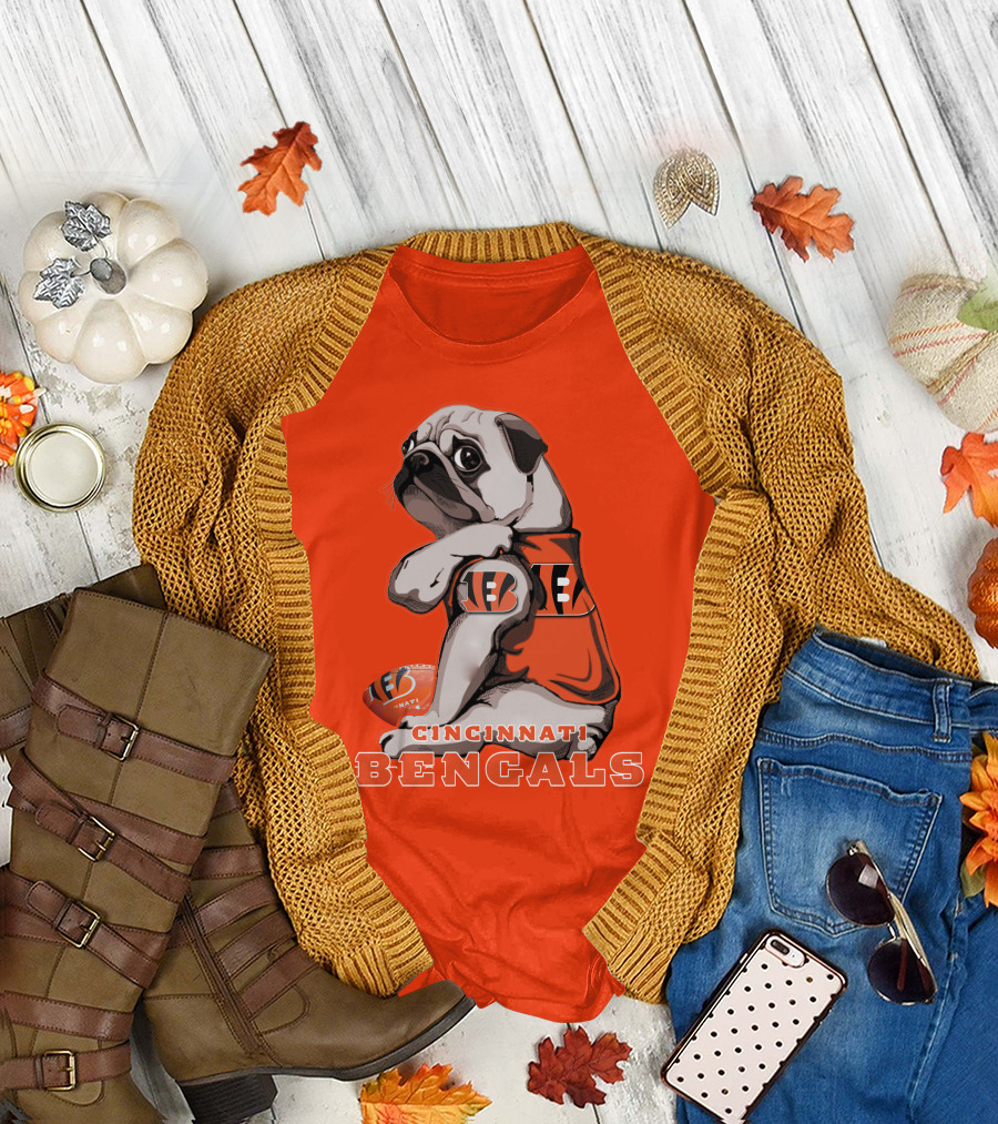 Cincinnati Bengals Pug Football Fan T-Shirt