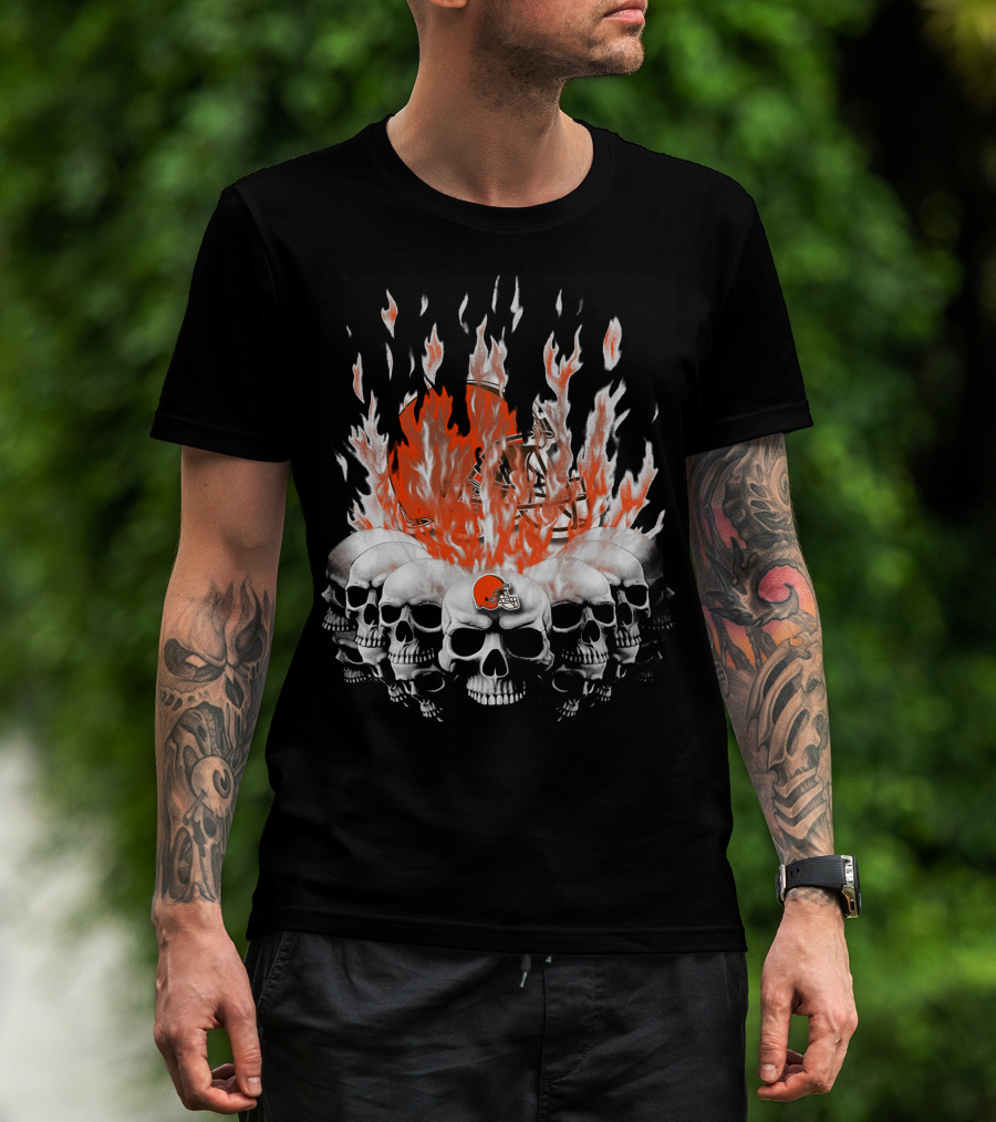 Cleveland Browns 37 Flaming Skull Helmet T-Shirt