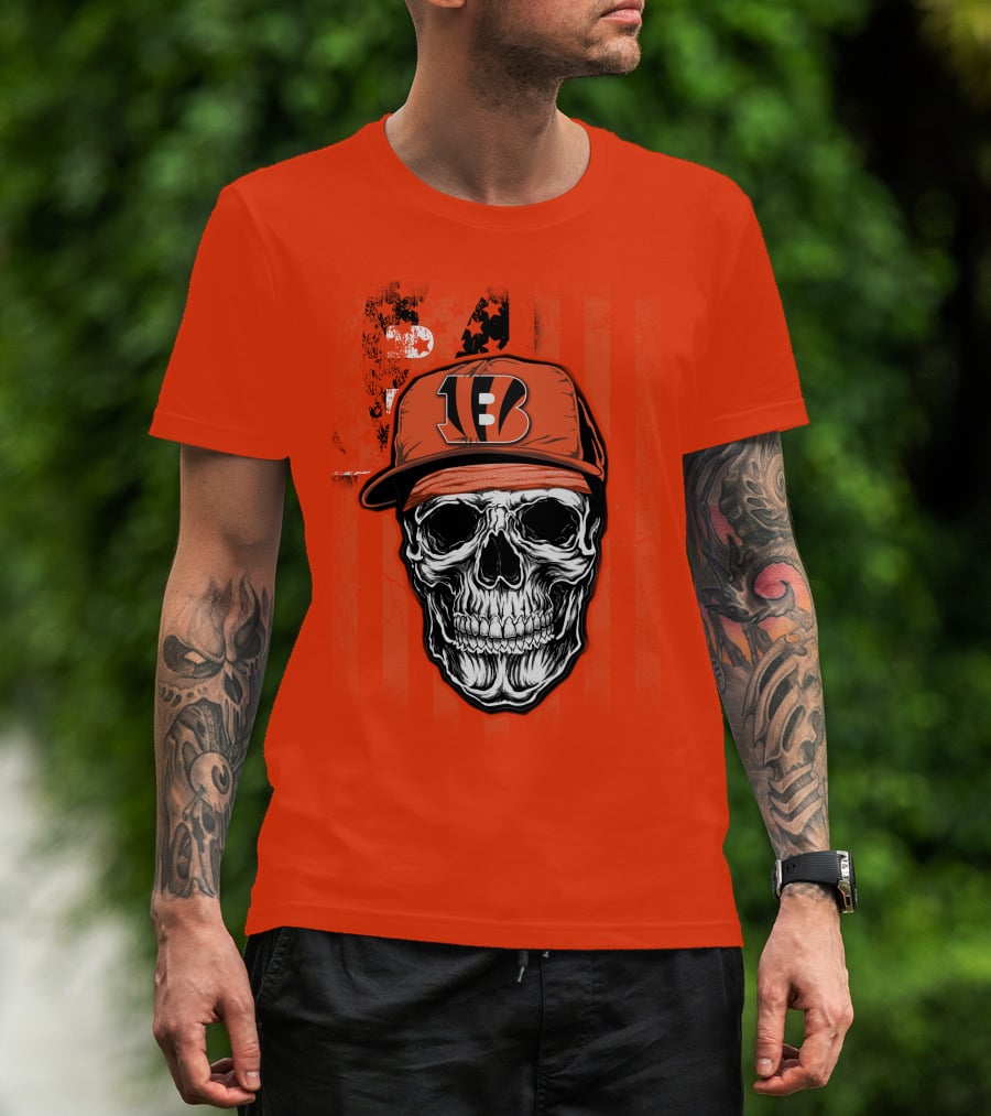 Skull V1 Cincinnati Bengals Hat American Flag Stripes T-Shirt