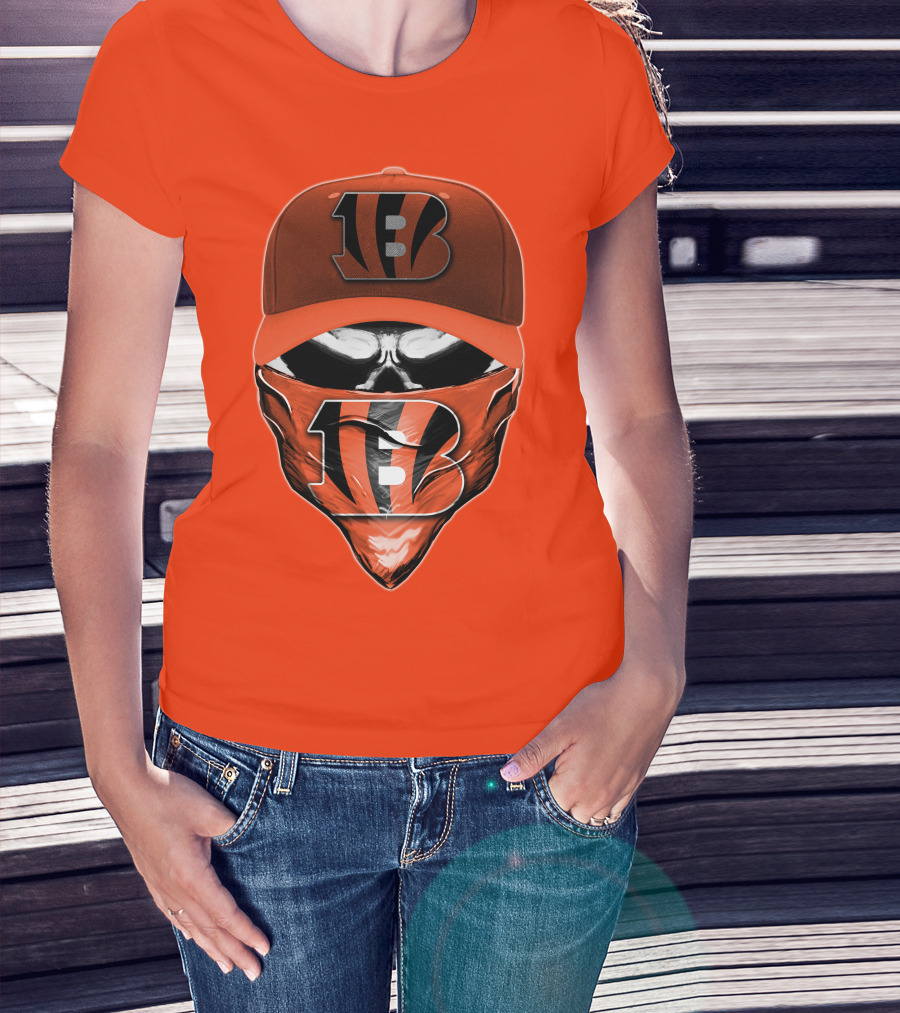 Cincinnati Bengals Skull Mask V6 T-Shirt