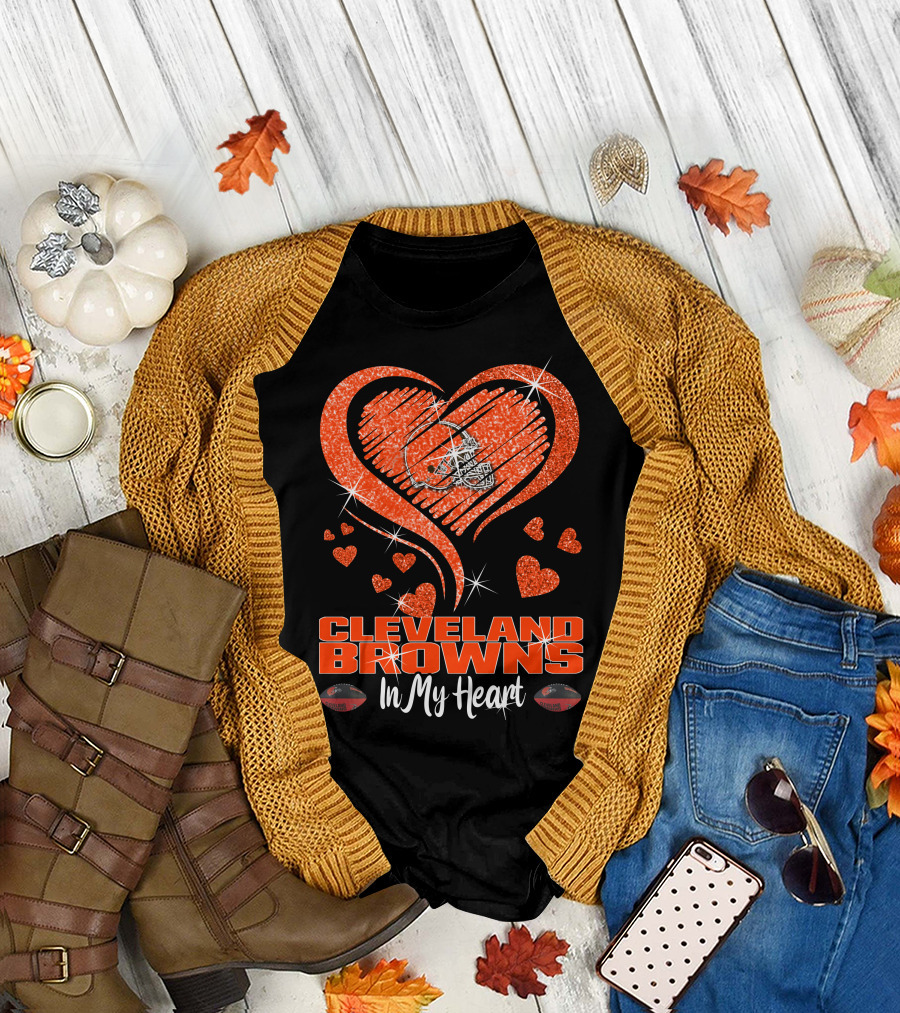 CLEVELAND BROWNS In My Heart Sparkling Helmet and Hearts T-Shirt