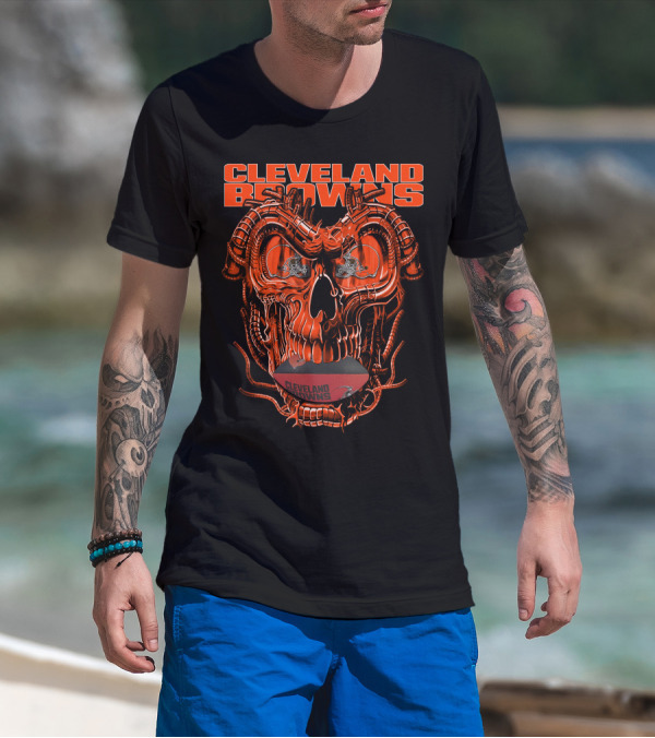 Dragonskull CLEVELAND BROWNS Helmet Skull Football T-Shirt