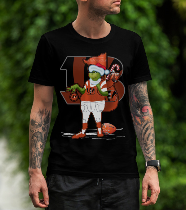 Grinchxmas Cincinnati Bengals Football Holiday Santa Hat T-Shirt