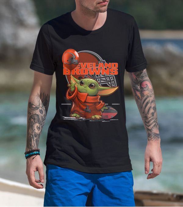 Yoda CLEVELAND BROWNS Football Helmet And Baby Yoda In Jersey T-Shirt