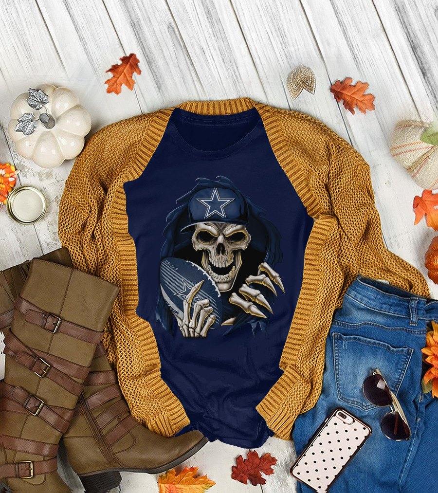 Skullbong Dallas Cowboys Skeleton Holding Football with Star T-Shirt