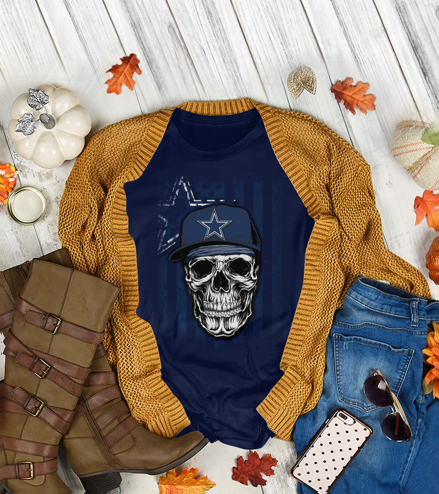 Skull Dallas Cowboys Star Cap with Stripes Background T-Shirt