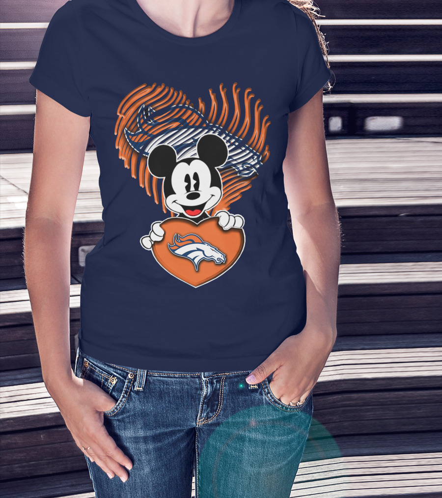 Mickey Mouse Holding Denver Broncos Logo Heart With Bronco Horse Outline T-Shirt