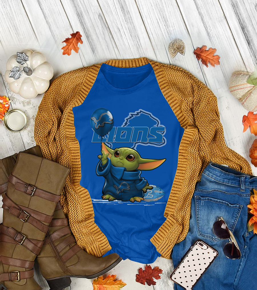 Yoda Detroit Lions Wilson Balloon Football Iconic Crossover T-Shirt
