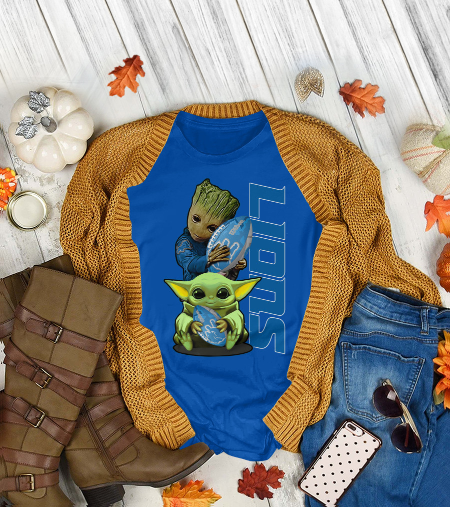 Grzd DETROIT LIONS Groot Baby Yoda Football T-Shirt