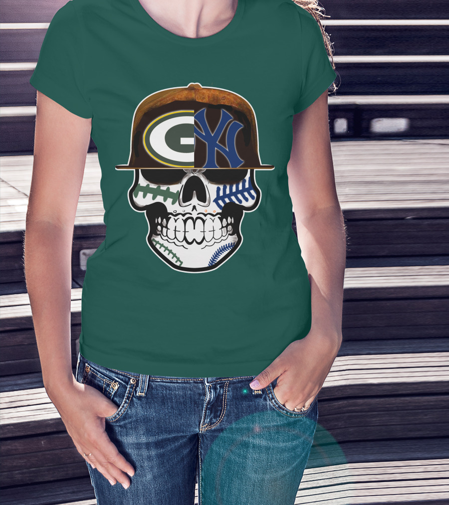 Green Bay Packers New York Yankees Split Skull Cap T-Shirt