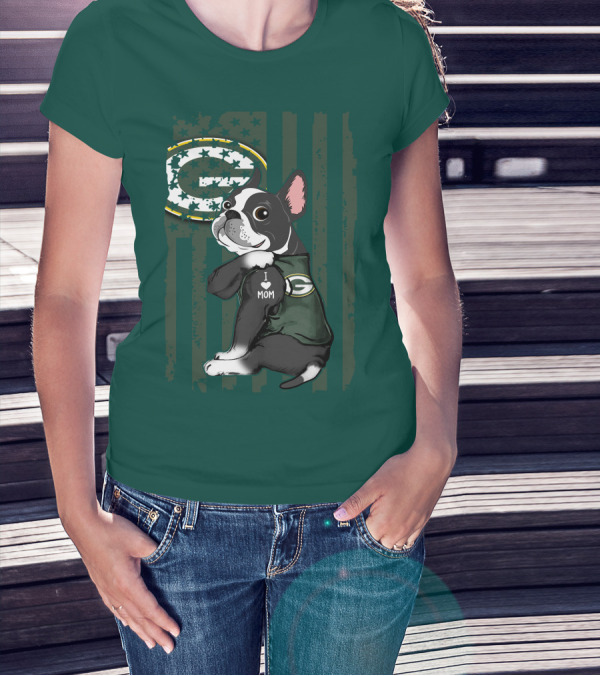 Boston Terrier Holding I Love Mom Green Bay Packers T-Shirt