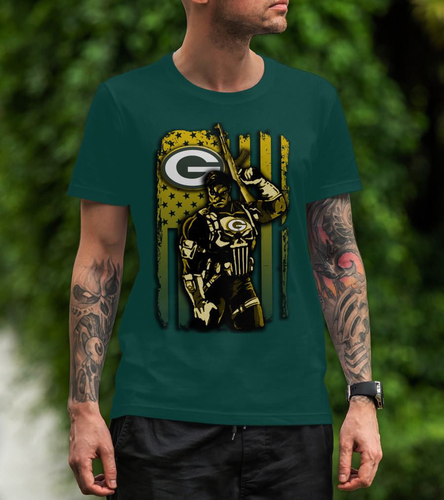 Green Bay Packers Soldier With Rifle And American Flag T-Shirt
